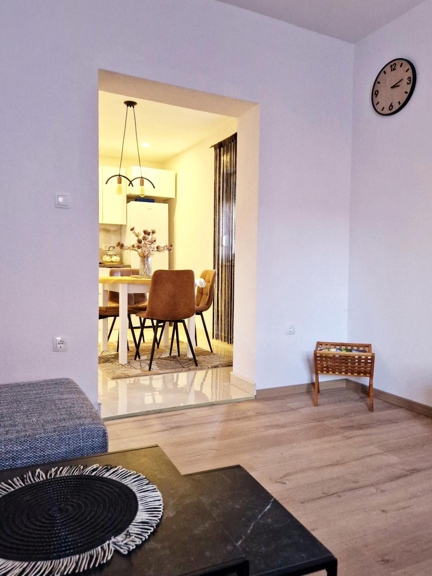 2 Bedroom Apartment Ljubica Sinj Exterior foto